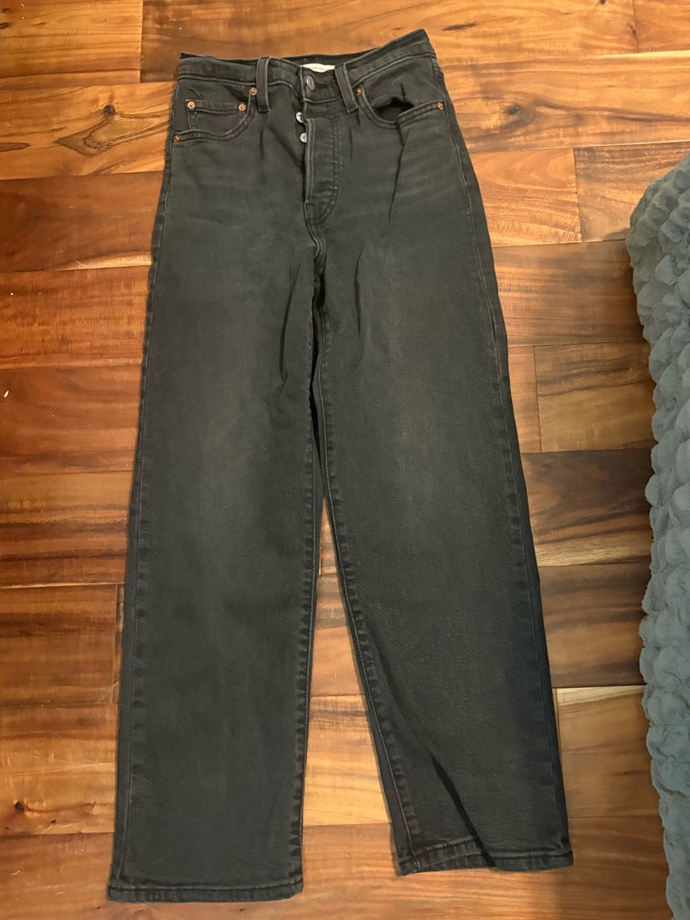 Levi’s Ribcage Straight Ankle Jeans Black High Rise Button Fly Size 24 (0785)